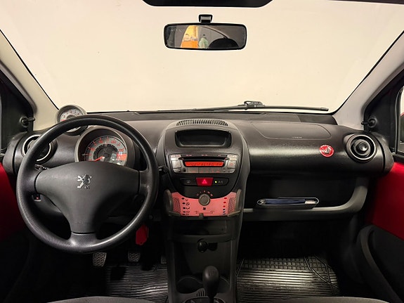Peugeot 107 13 of 13
