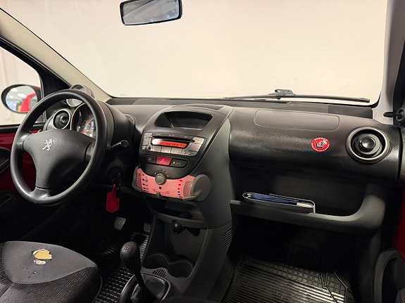 Peugeot 107 9 of 13