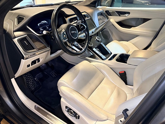 Jaguar I-PACE 5 of 24