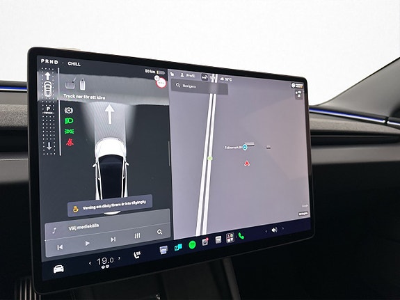 Tesla Model 3 22 of 30