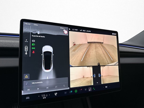 Tesla Model 3 21 of 30