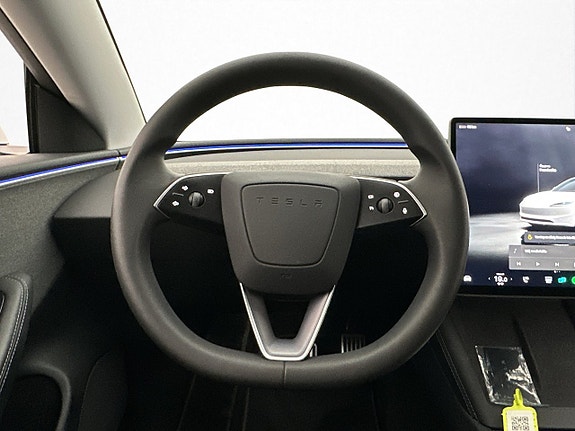 Tesla Model 3 12 of 30