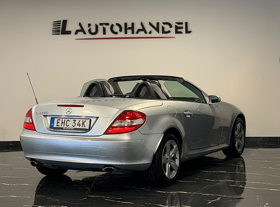 Mercedes-Benz SLK280 6 of 19