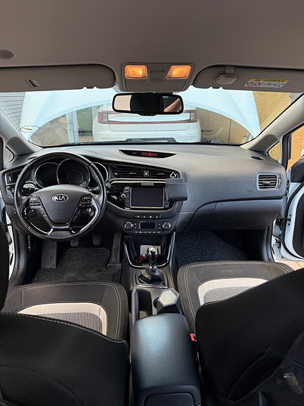 Kia Ceed 13 of 22