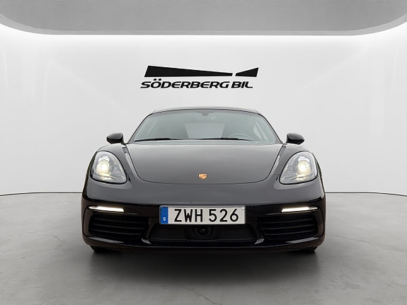 Porsche 718 Cayman 3 of 30