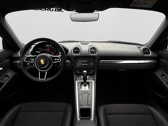 Porsche 718 Cayman 13 of 30