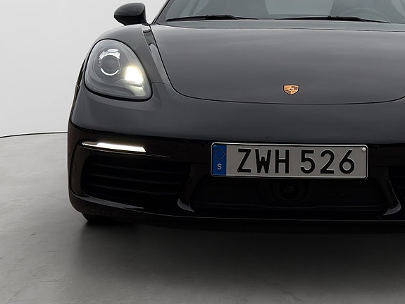Porsche 718 Cayman 4 of 30