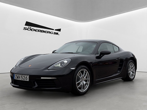 Porsche 718 Cayman 6 of 30
