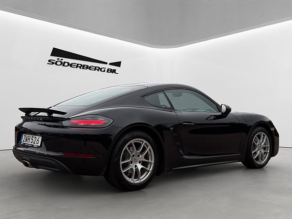 Porsche 718 Cayman 30 of 30