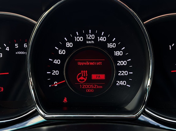 Kia Ceed 14 of 30