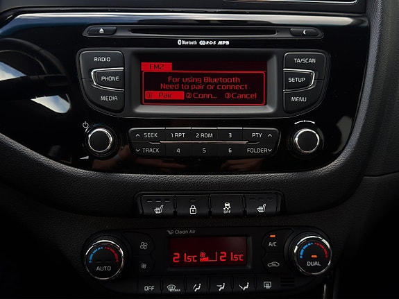 Kia Ceed 17 of 30