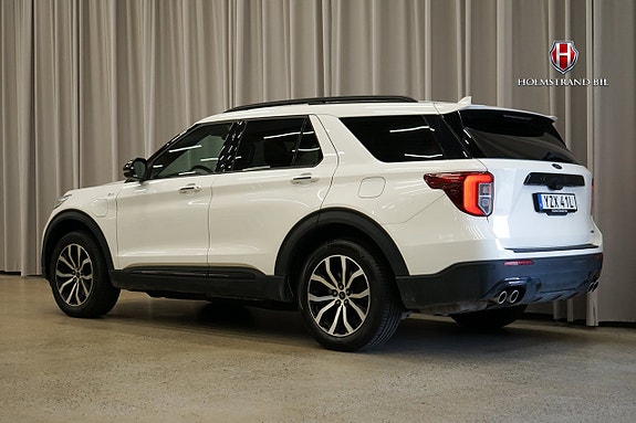 Ford Explorer 5 of 26