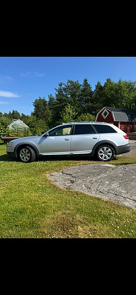 Audi A6 allroad 3 of 5