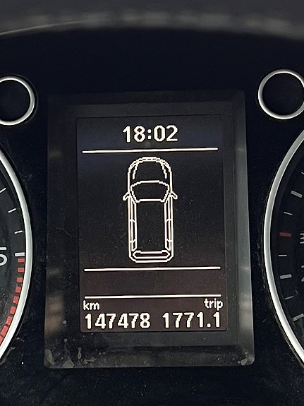 Volkswagen Passat 9 of 9