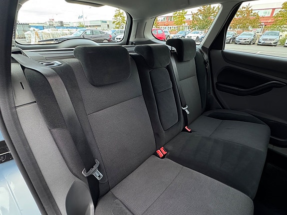 Ford Focus 20 of 23