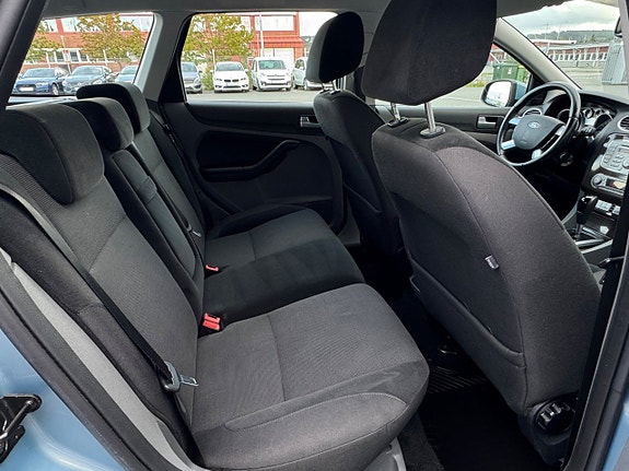 Ford Focus 18 of 23