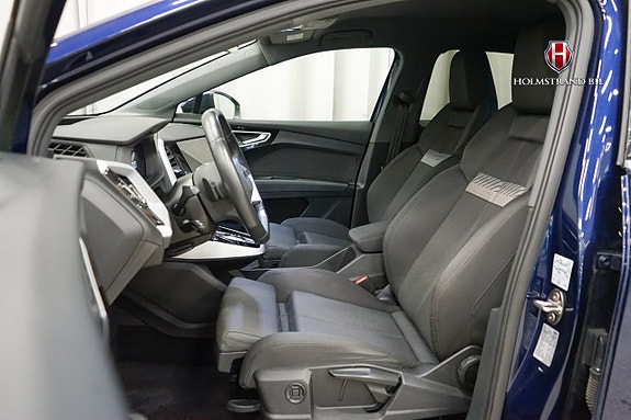 Audi Q4 e-tron 9 of 22