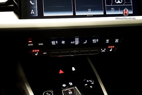 Audi Q4 e-tron 19 of 22