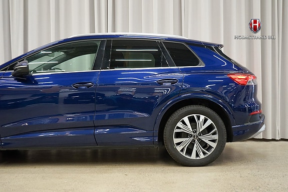 Audi Q4 e-tron 7 of 22
