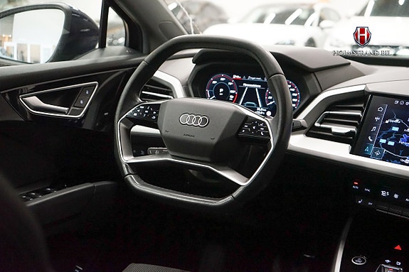 Audi Q4 e-tron 12 of 22