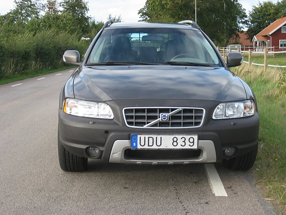 Volvo XC70 7 of 14