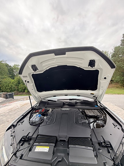 Audi Q7 9 of 10