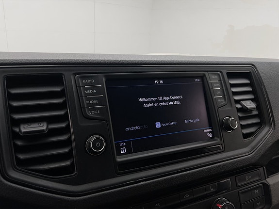 Volkswagen Crafter 30 of 30