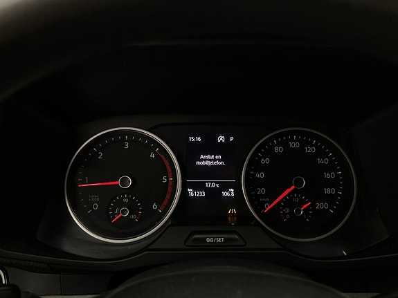 Volkswagen Crafter 25 of 30