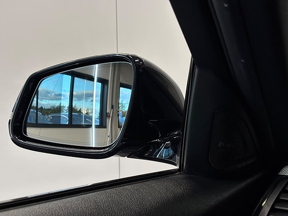 BMW 320d 19 of 30