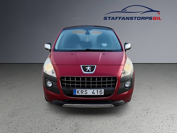 Peugeot 3008 2 of 12