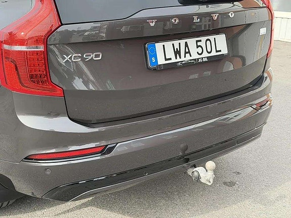 Volvo XC90 25 of 27