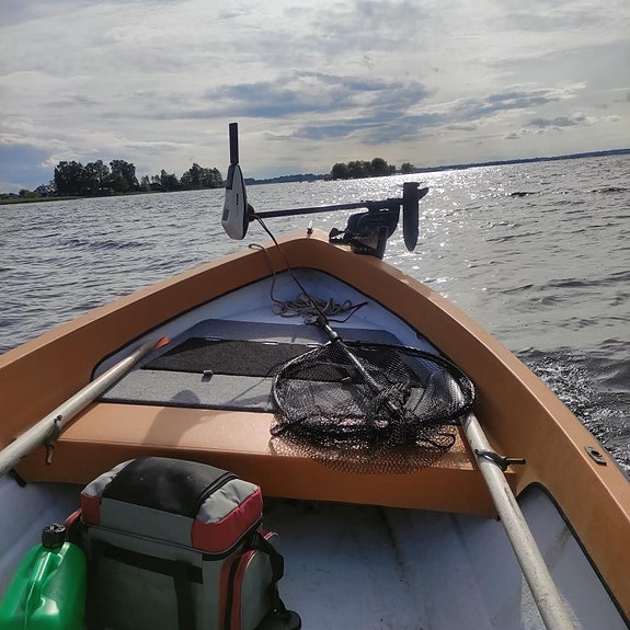 Uttern 430 med kastdeck 2 of 2