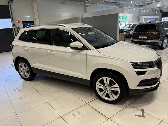 Skoda Karoq 3 of 25