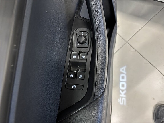 Skoda Karoq 12 of 26