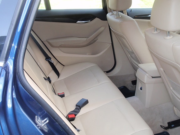 BMW X1 6 of 11