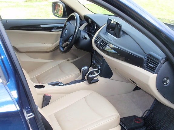 BMW X1 5 of 11