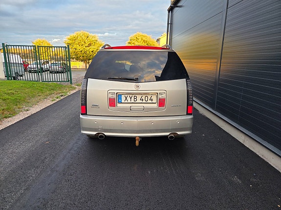 Cadillac SRX 6 of 11