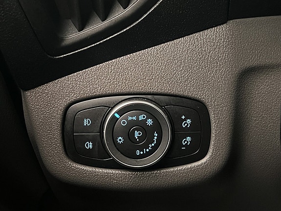 Ford Transit Connect 14 of 30