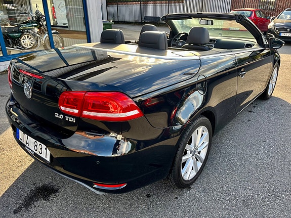 Volkswagen Eos 5 of 13