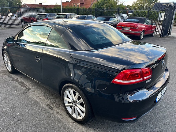 Volkswagen Eos 13 of 13