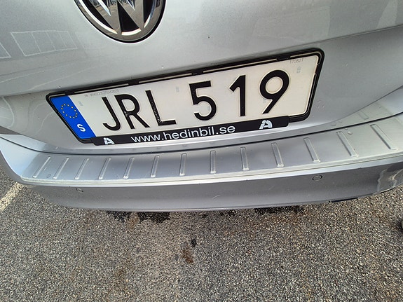 Volkswagen Passat 8 of 17