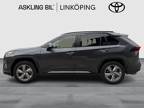 Toyota RAV4 4 of 14