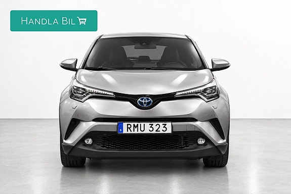 Toyota C-HR 3 of 20