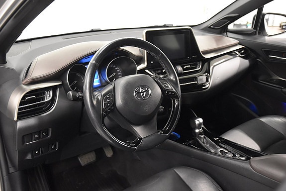 Toyota C-HR 9 of 20