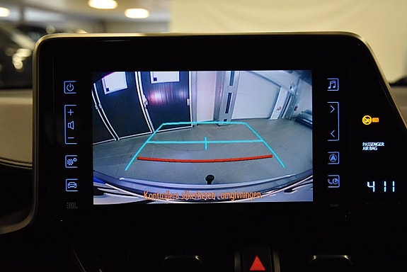 Toyota C-HR 19 of 20