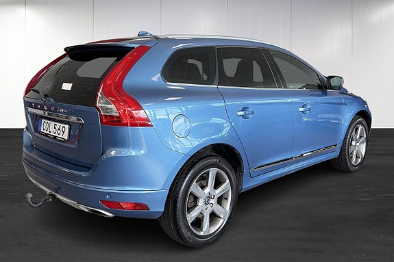 Volvo XC60 4 of 21
