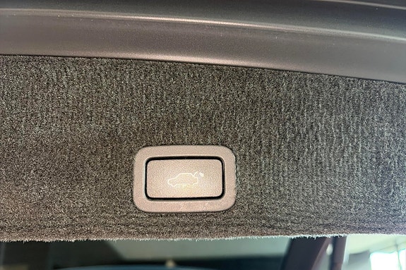 Volvo XC60 21 of 21