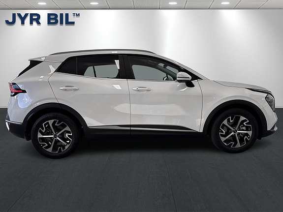 Kia Sportage 2 of 21