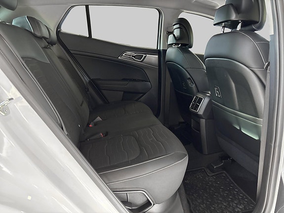 Kia Sportage 13 of 21