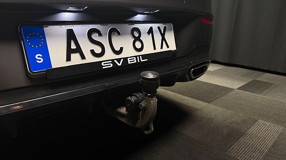 Mercedes-Benz CLA250 e 15 of 30